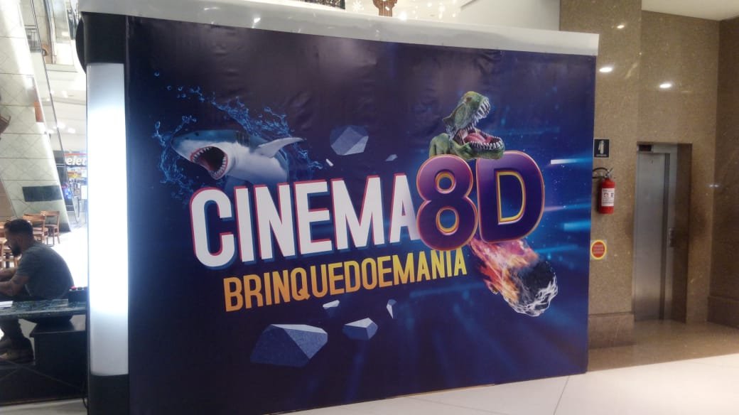 Cine 8D